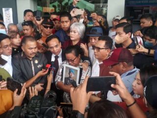 orang tua brigadir j