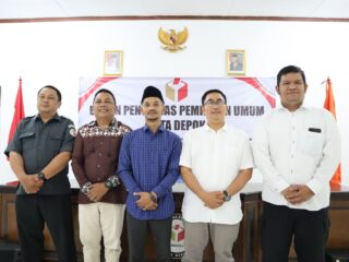kiri-kanan: Sualstio, Risal Randa, Andriansyah, M Fathul Arif, Roberto Rossi