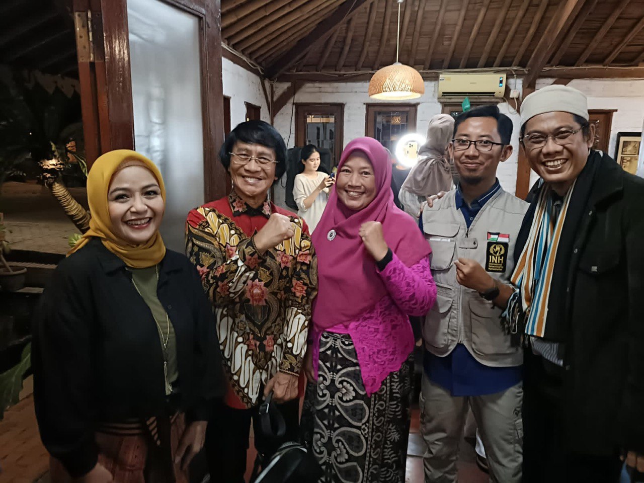 Adakan Buka Bersama, Komunitas Vent Indo Kedatangan Tamu dari Gaza Palestina