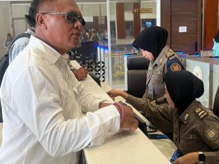Foto : Gede Angastia, Pegiat Antikorupsi Asal Bali
