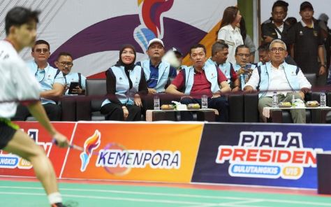 Wakil Menteri Pemuda dan Olahraga Republik Indonesia (Wamenpora RI) Taufik Hidayat berharap ajang Piala Presiden Bulutangkis U-15 jadi ajang regenerasi pembinaan yang berkesinambungan untuk melahirkan atlet muda bulutangkis Indonesia.(foto:Herry/kemenpora.go.id)