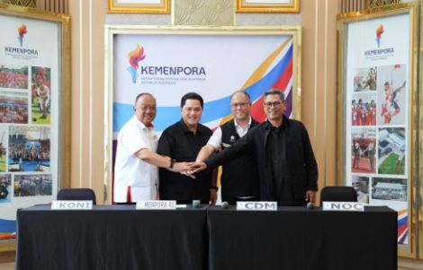 Menteri Pemuda dan Olahraga Republik Indonesia (Menpora RI) Erick Thohir menyampaikan, Indonesia akan mengirimkan 996 atlet untuk mengikuti ajang olahraga Asia Tenggara, SEA Games ke-33 Tahun 2025 yang diselenggarakan di Thailand. SEAG Thailand akan menjadi tolak ukur cabor menuju Olimpiade 2028 di Amerika Serikat.(foto:Herry/kemenpora.go.id)