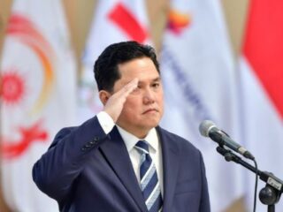 Menteri Pemuda dan Olahraga Republik Indonesia (Menpora RI) Erick Thohir menyatakan sikap tegas pemerintah Indonesia terkait pernyataan Komite Olimpiade Internasional (IOC) agar federasi olahraga internasional tidak menyelenggarakan ajang olahraga di Indonesia murni berdasarkan prinsip Undang-Undang Dasar 1945. (foto:Andre/kemenpora.go.id)