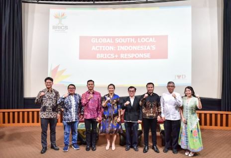 Kementerian Pemuda dan Olahraga Republik Indonesia (Kemenpora RI) mengapresiasi langkah Indonesiaan Youth Diplomacy (IYD) yang berperan aktif dalam BRICS Youth Summit 2025 di Brasil Juli lalu. Pemerintah berharap para pemuda mampu mengidentifikasi peluang kolaborasi Indonesia dalam forum kepemudaan internasional.(foto:Andre/kemenpora.go.id)