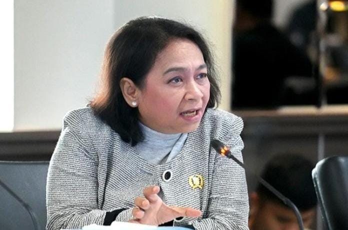 (Foto: Josephine Simanjuntak, Anggota Komisi C DPRD DKI Jakarta Fraksi PSI)