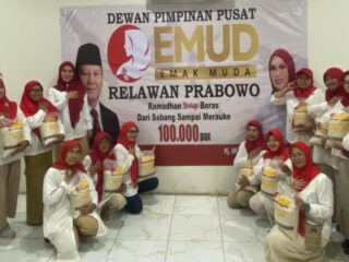 EMUD Bagikan 100 Ribu Paket Beras untuk Warga di Seluruh Indonesia