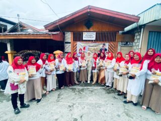 EMUD Papua Gelar Buka Puasa dan Bagi Takjil, Bagian Gerakan Nasional Pembagian 100 Ribu Paket Beras