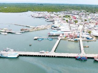 Foto : Kota Dobu Pulau Aru Provinsi Maluku.