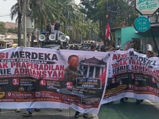 Praperadilan Febrie Adriansyah Diwarnai Aksi Unjuk Rasa, Massa Desak Hakim Independen dan Penegakan Hukum Tanpa Intervensi